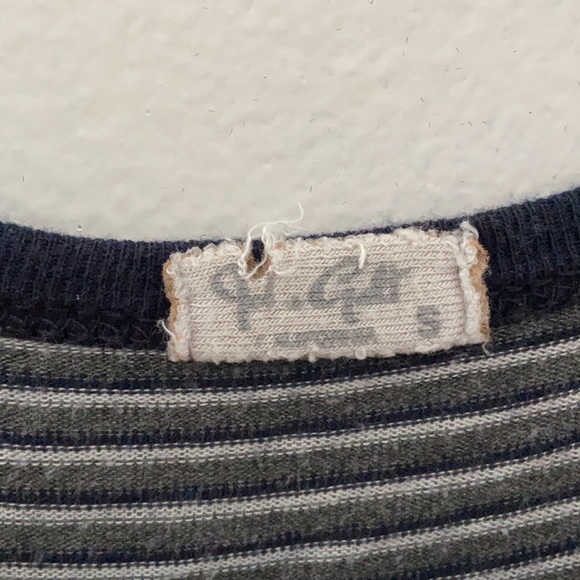 brandy melville striped t shirt - Picture 3 of 3